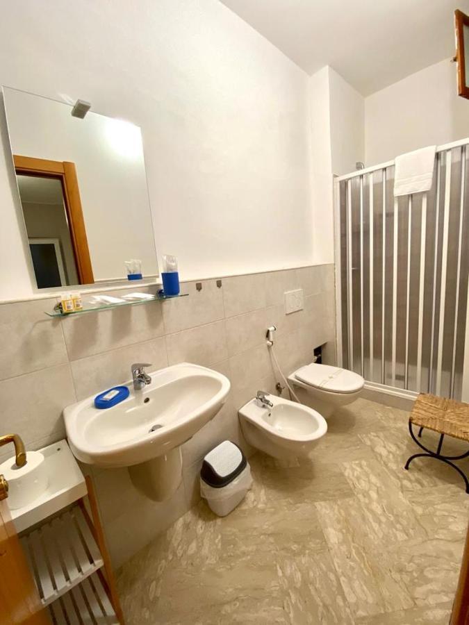 Ginevra Rooms Μπάρι Εξωτερικό φωτογραφία