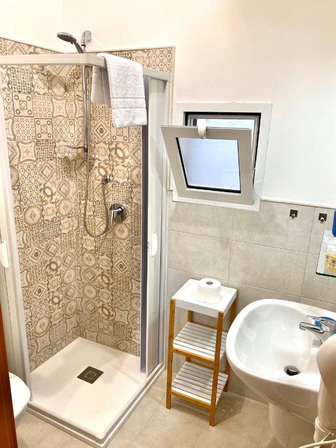 Ginevra Rooms Μπάρι Εξωτερικό φωτογραφία